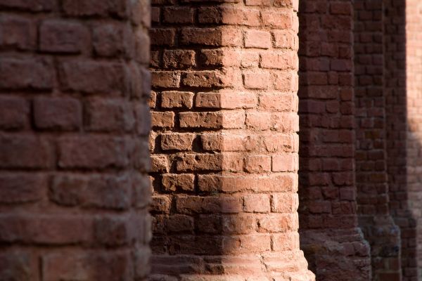 Brick Pillars Installation in Aurora